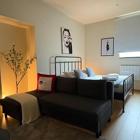 Home Donatella Cormano Eksteriør billede