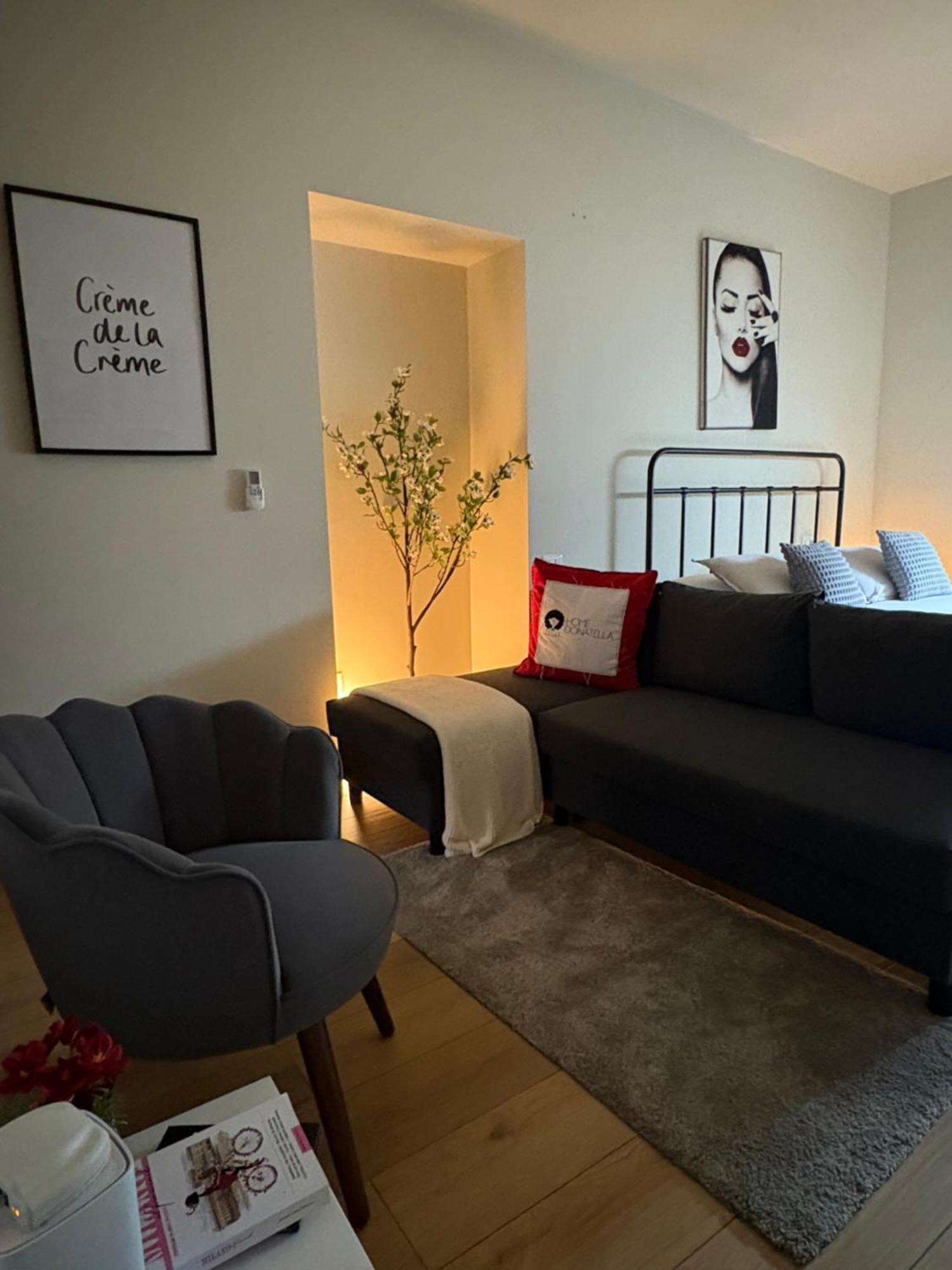 Home Donatella Cormano Eksteriør billede