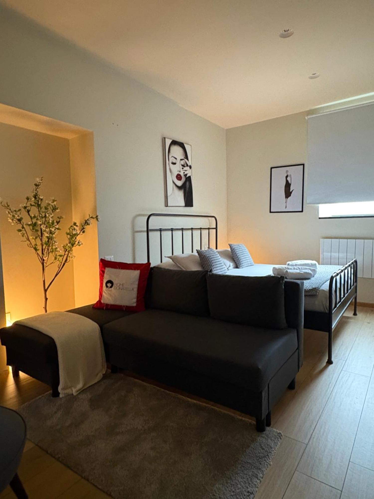 Home Donatella Cormano Eksteriør billede